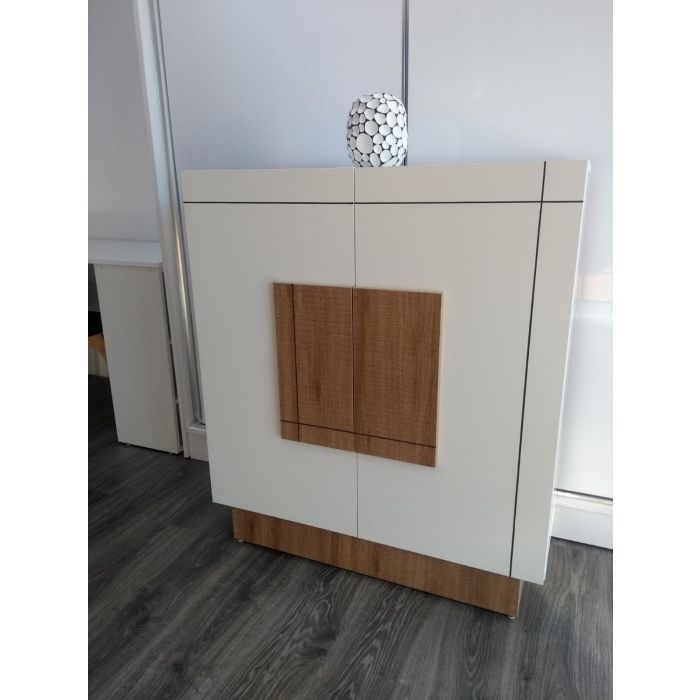 WOW kitchen – Meuble à chaussures 2 portes – Blanc avec panneaux beige